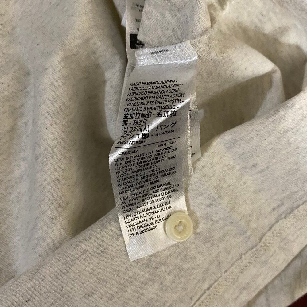 Levi's Long Sleeve Jersey Henley T-shirt L - Picture 9 of 10